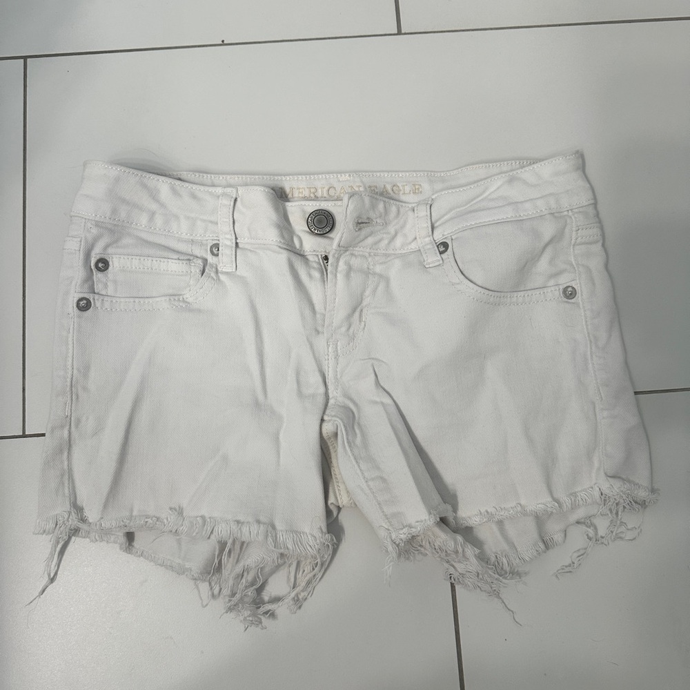 American Eagle Outfitters Frayed White Jean Shorts -Stretch